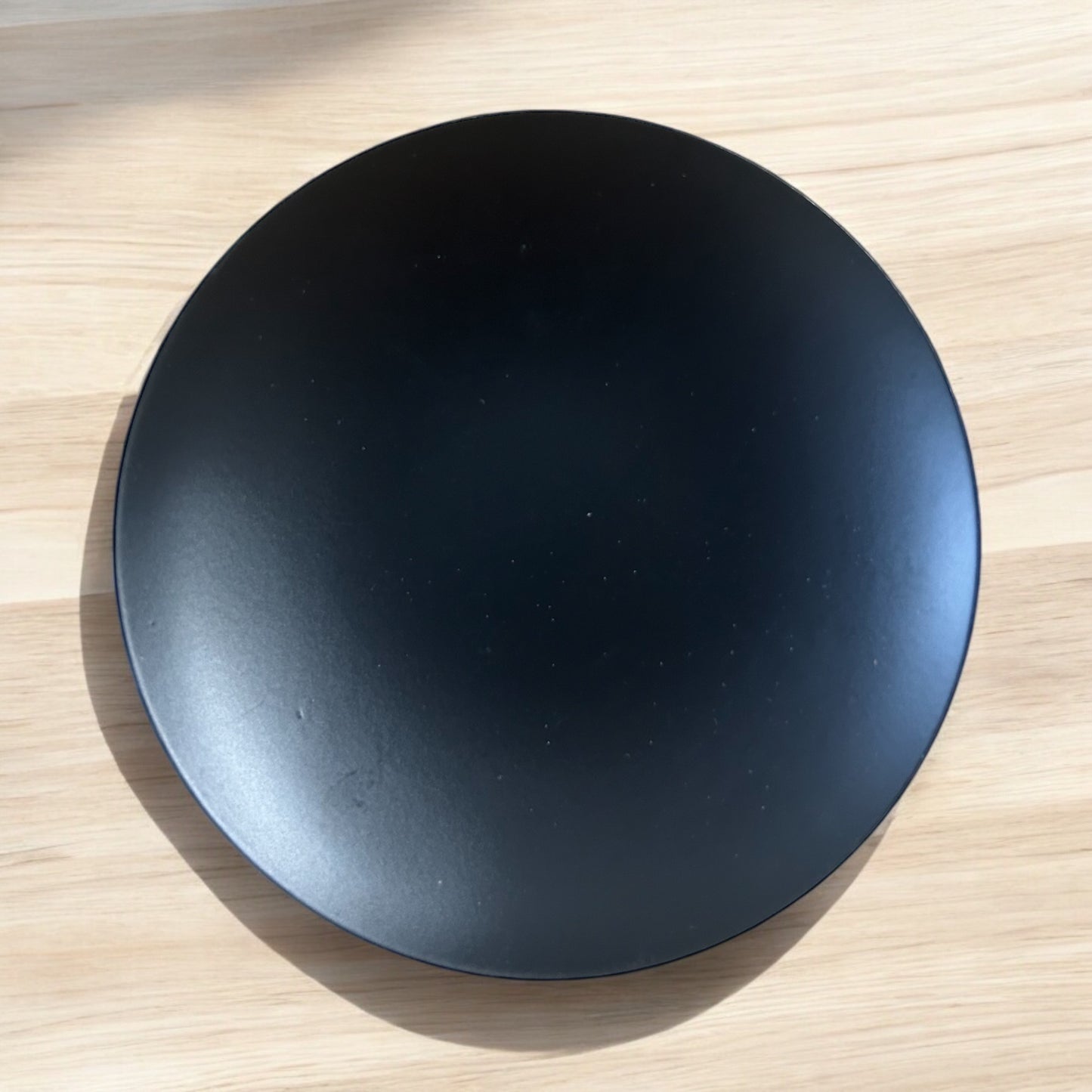 Metal candle holder